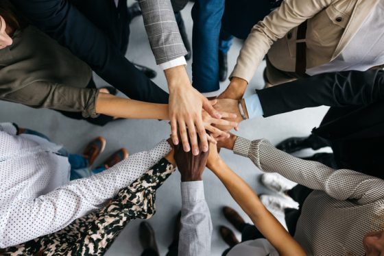 APRENDE A NEGOCIAR COMO NEGOCIAR SIN ERRORES