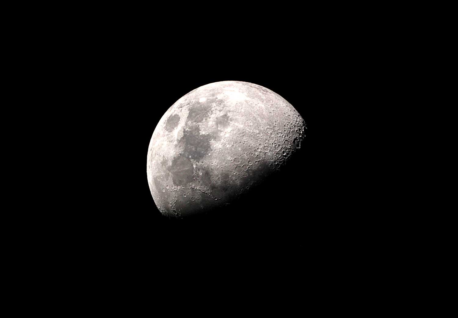 la-luna-se-está-encogiendo-nasa